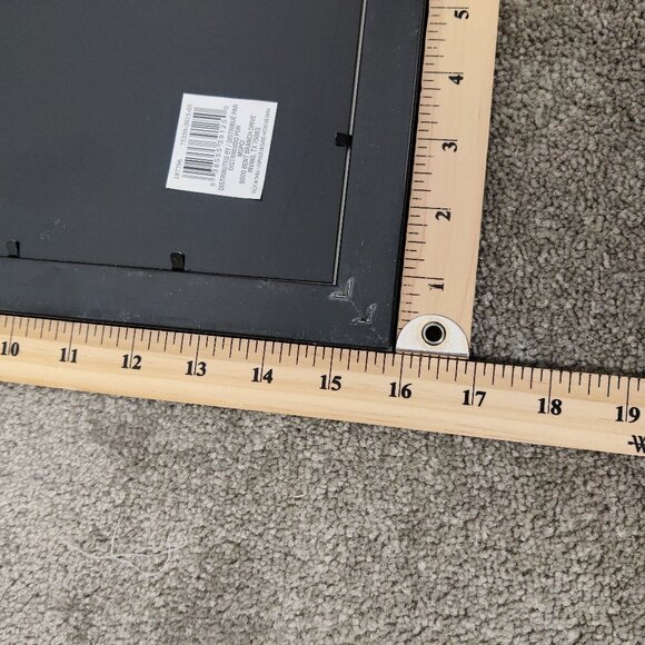 Framed B&W Architectural Study - Ornate Building & Statues - Picture 8 of 9